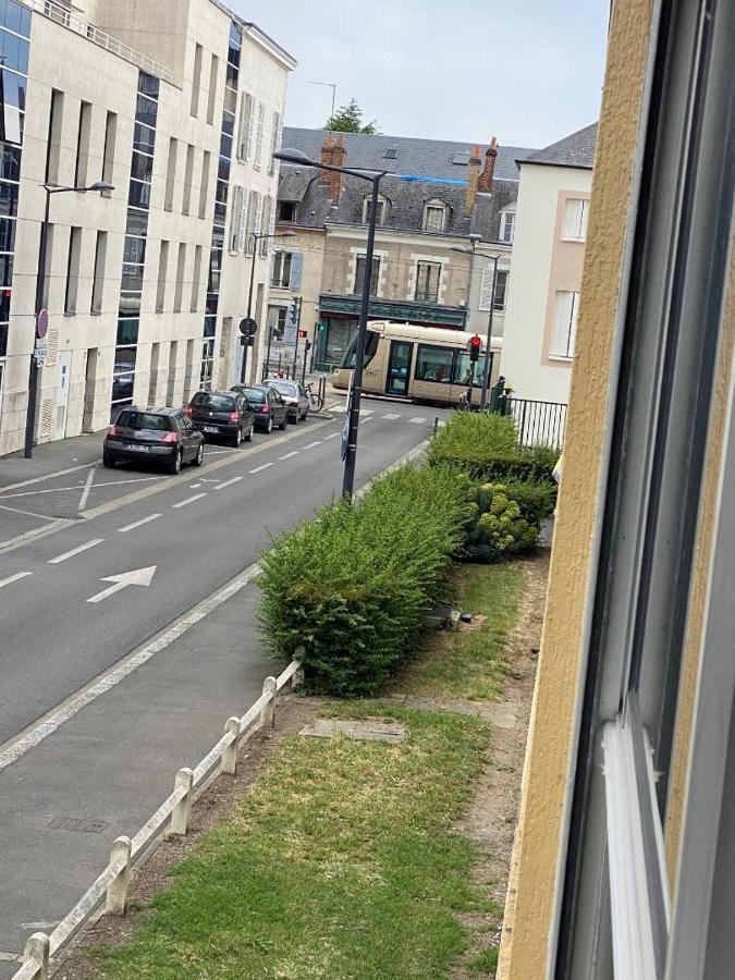 Studio & Parking Prive Centre Orleans Tram Au Pied Appartement Buitenkant foto
