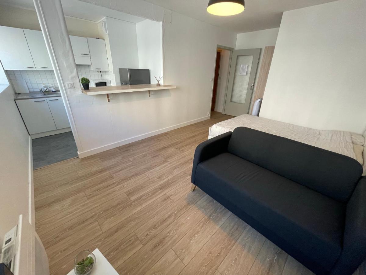 Studio & Parking Prive Centre Orleans Tram Au Pied Appartement Buitenkant foto